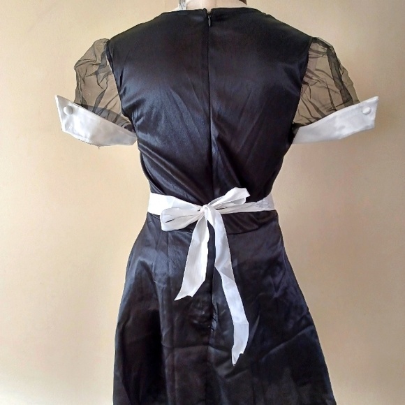 NWT  Maid For You Women's Costume Size: M - Picture 3 of 8